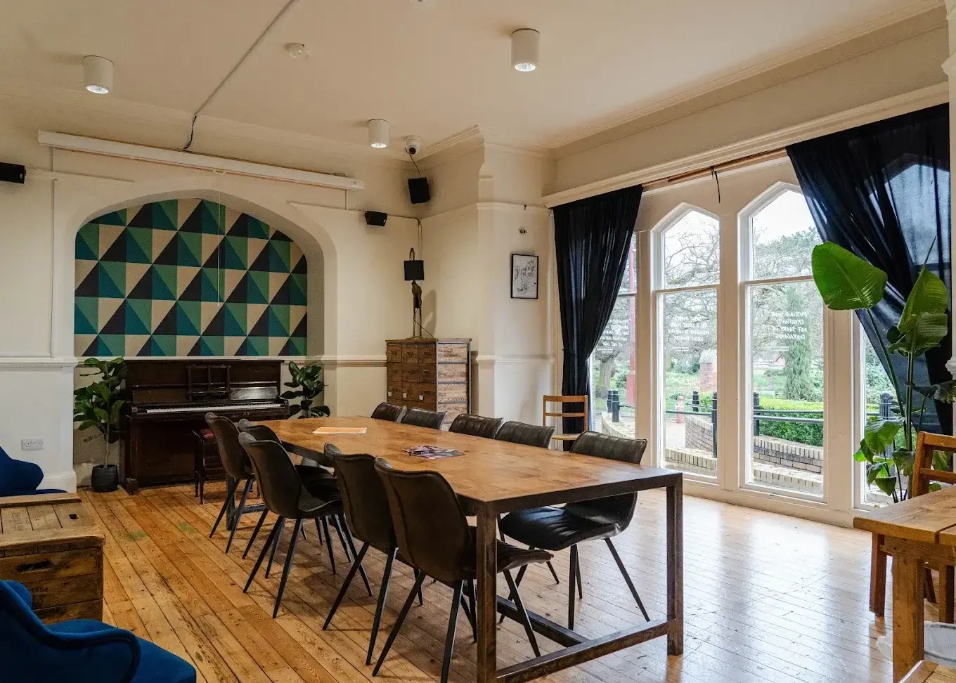 Cafe Workshop | Theatre Porto