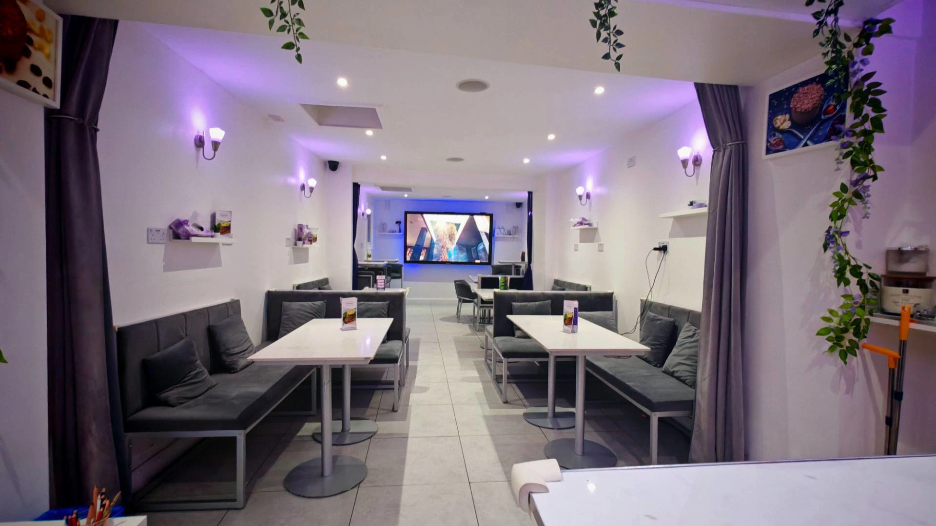 Kimoras Venue Image 3